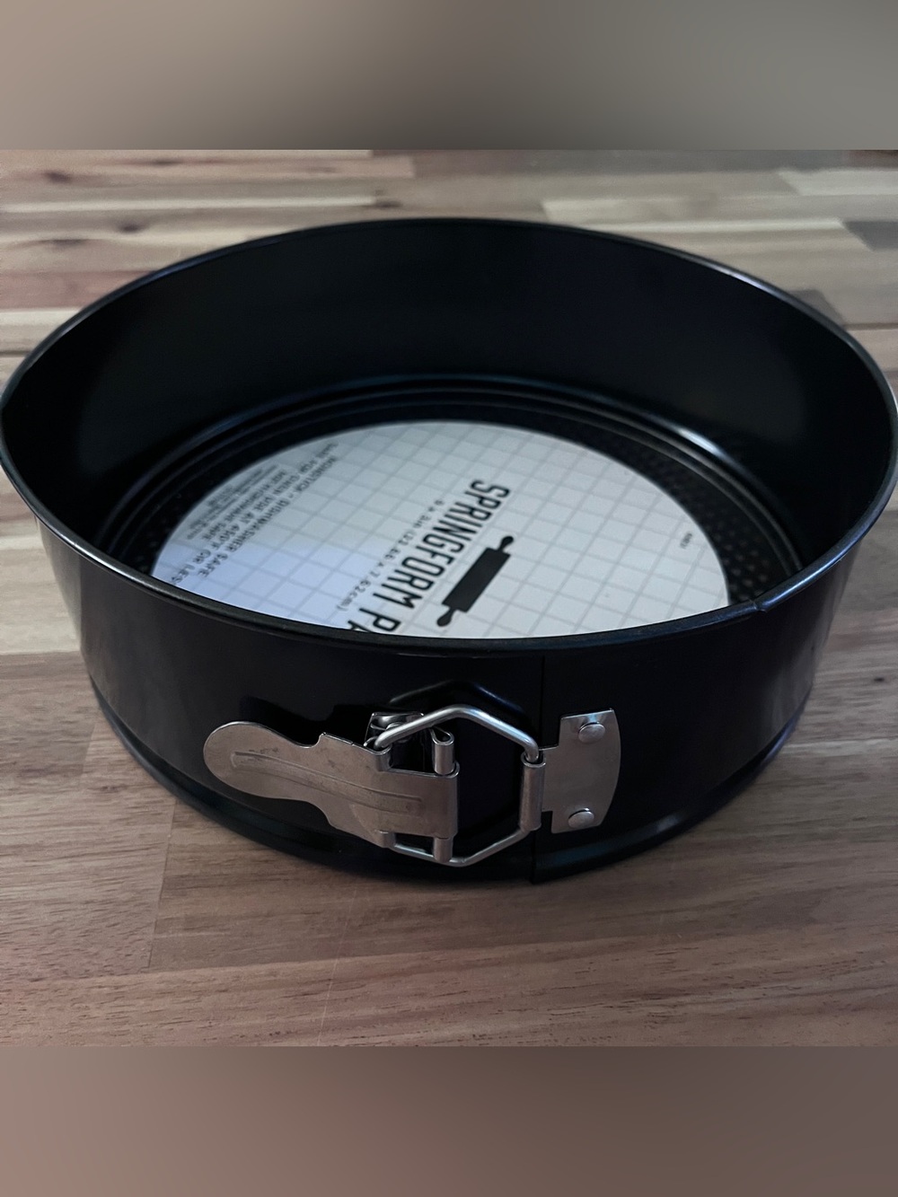 Black 9” Springform Pan - Picture 4 of 5